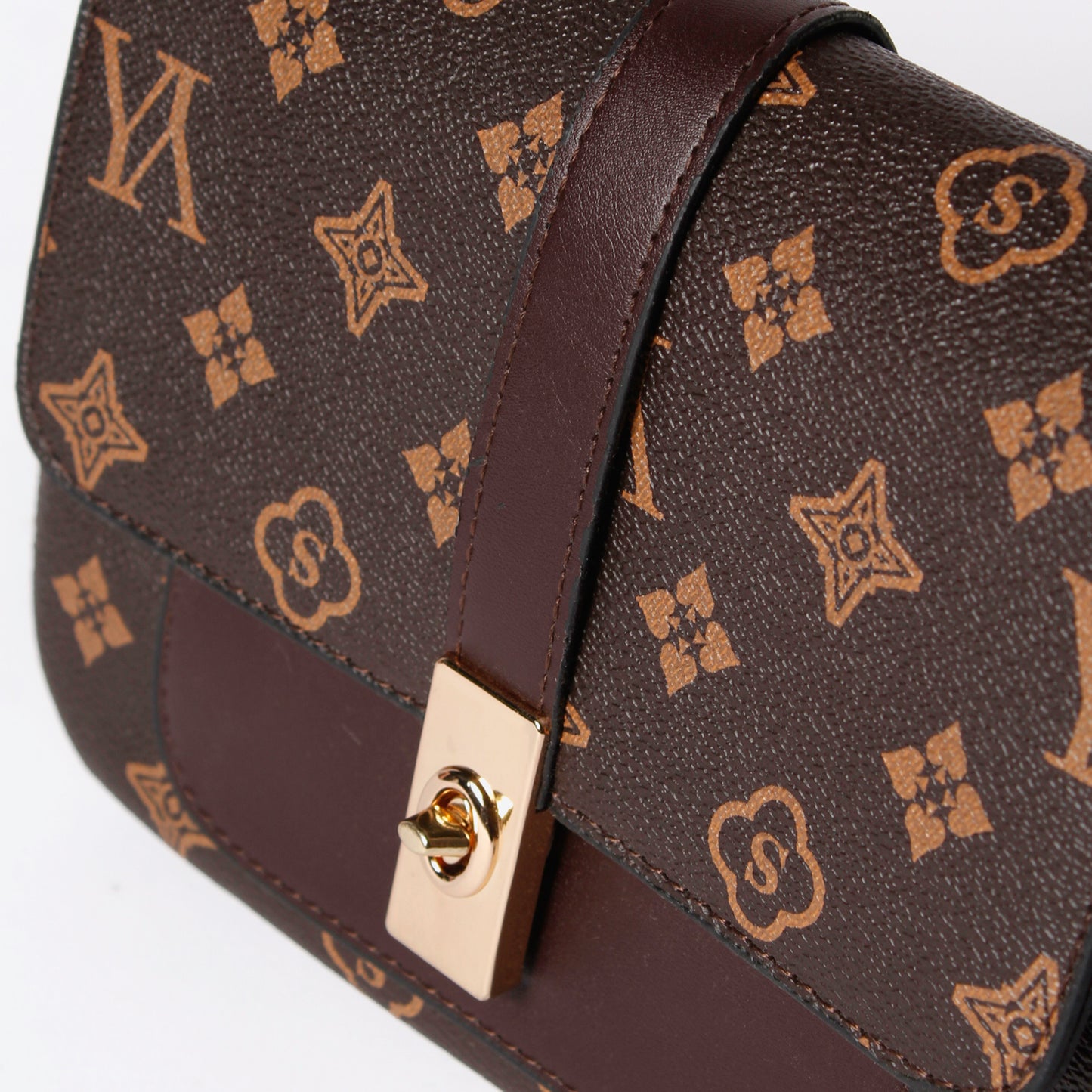 Bolso Manos Libres L22 – Estilo Diario con Toques Dorados